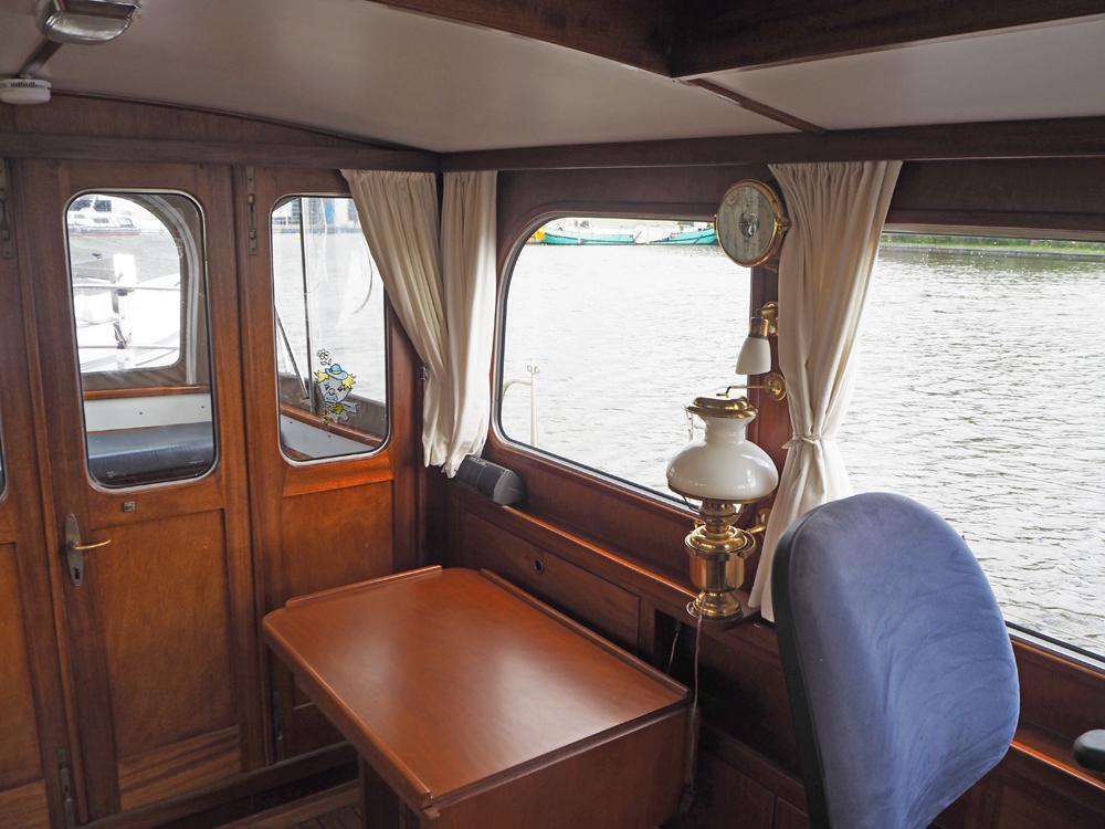 Stuurhuis, Accommodatie